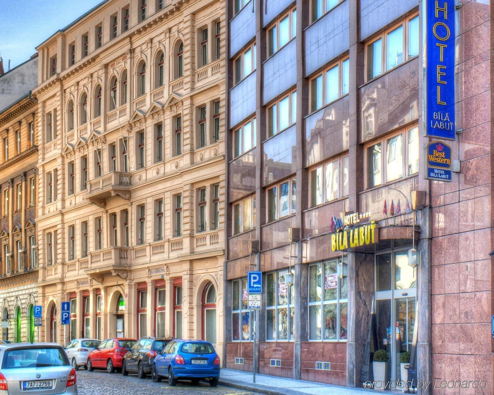 Luxury Family Hotel Bila Labut Prague Ngoại thất bức ảnh