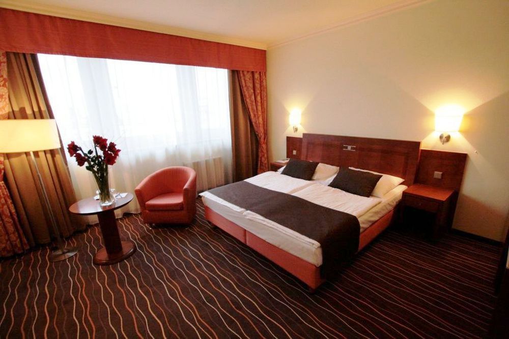Luxury Family Hotel Bila Labut Prague Phòng bức ảnh